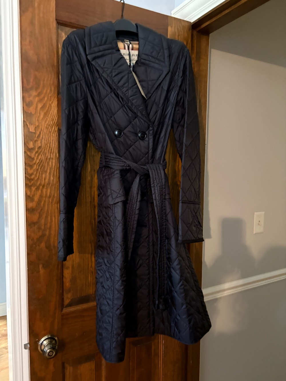 Burberry Double Breasted Trench Coat NWT Sz. M - Picture 8 of 15